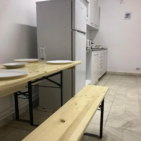 Large Centre Apartamento