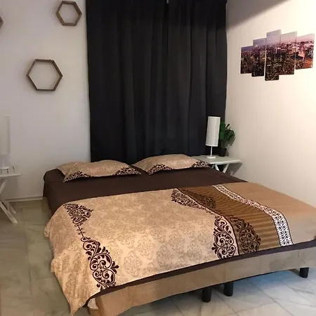 Large Centre Apartamento