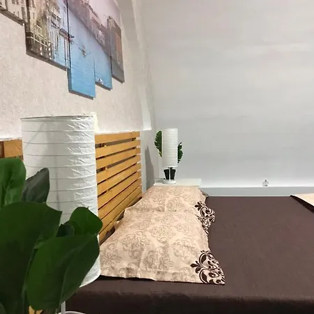 Large Centre Apartment