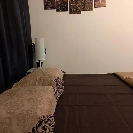 Διαμέρισμα Large Centre *