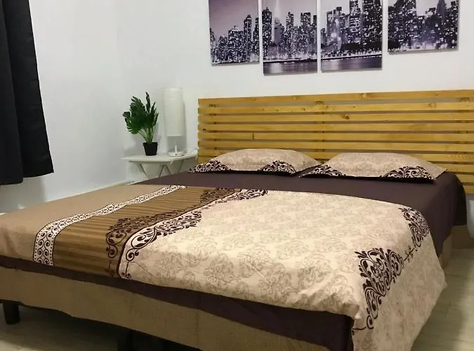 Apartamento Large Centre Bucareste