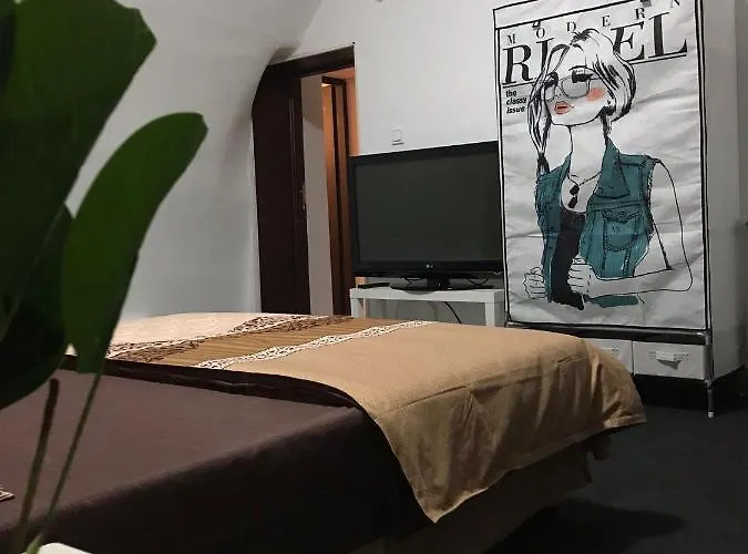 Apartamento Large Centre Bucareste