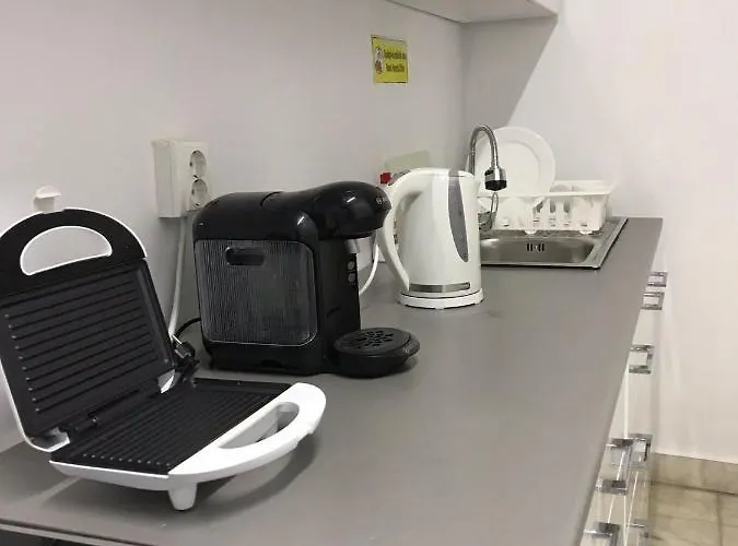 Large Centre *